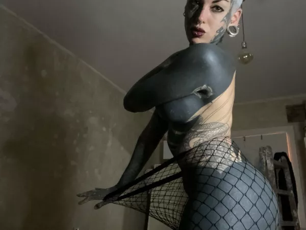 I need some help taking these off.. I need some help taking these off..