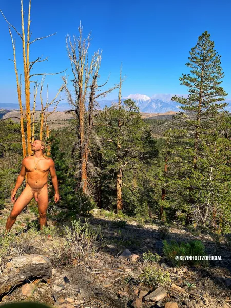 I need some new naked adventure friendsโฆanyone up for it? ๐๐ I need some new naked adventure friendsโฆanyone up for it? ๐๐