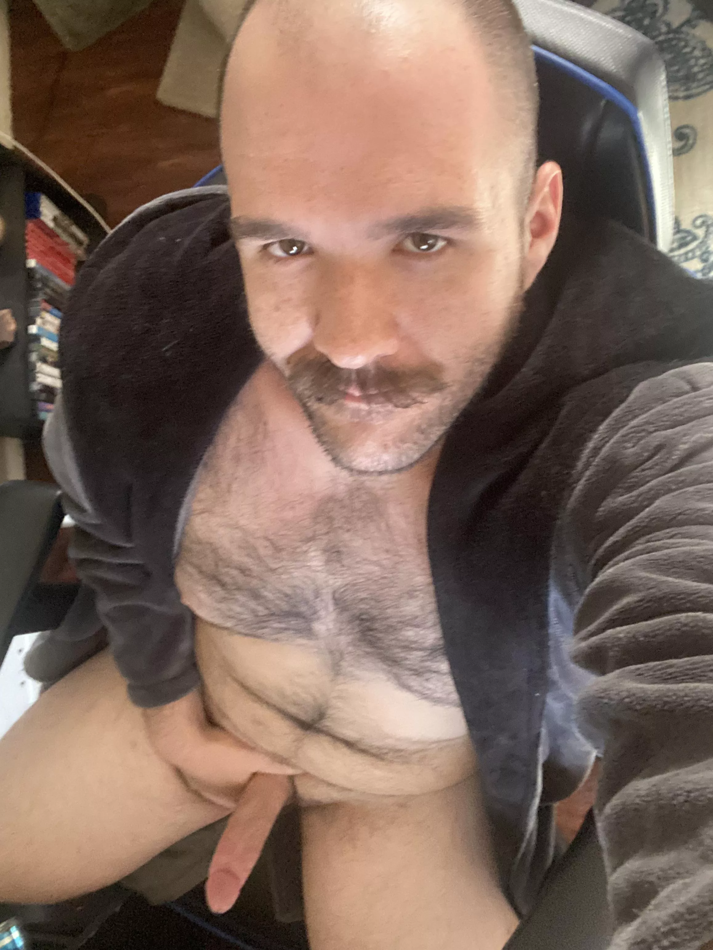 I need someone to cum ride me I need someone to cum ride me