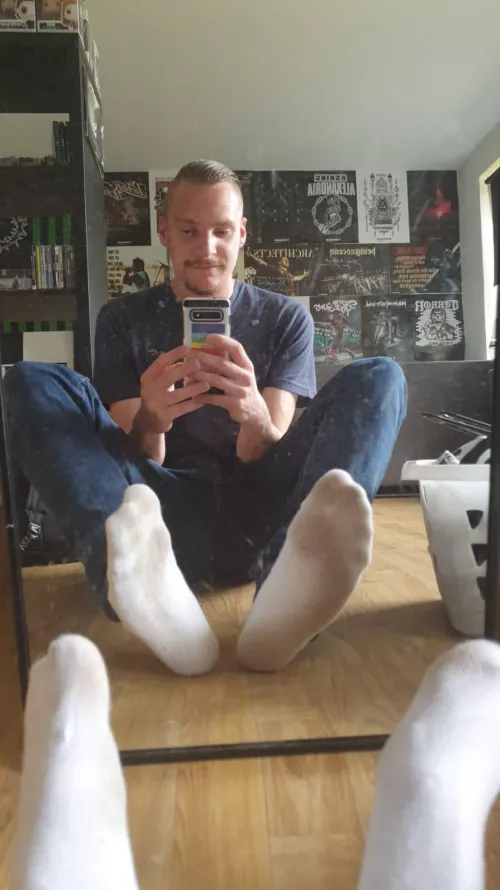 I need someone to enjoying me 🔥