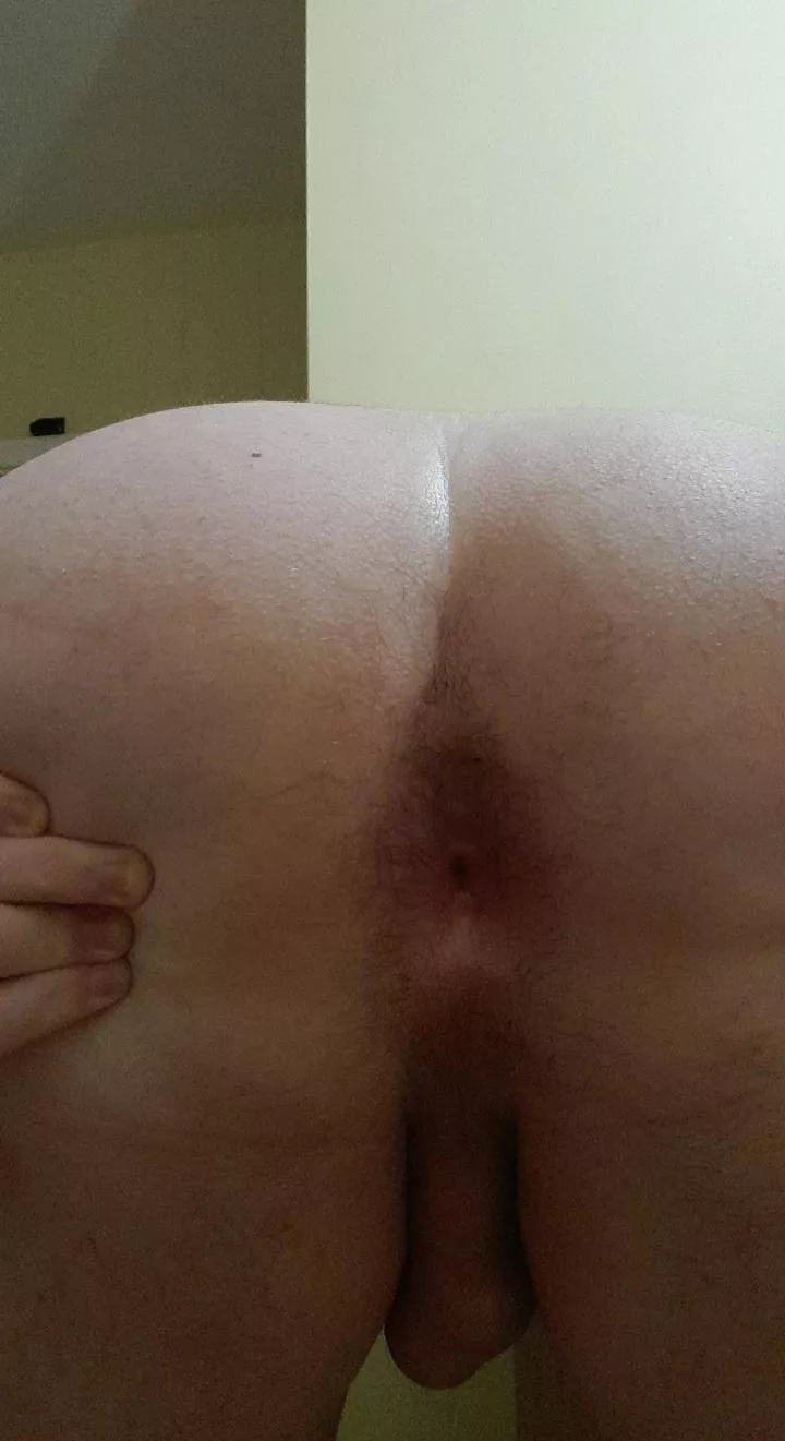 I need someone to take my virginity I need someone to take my virginity