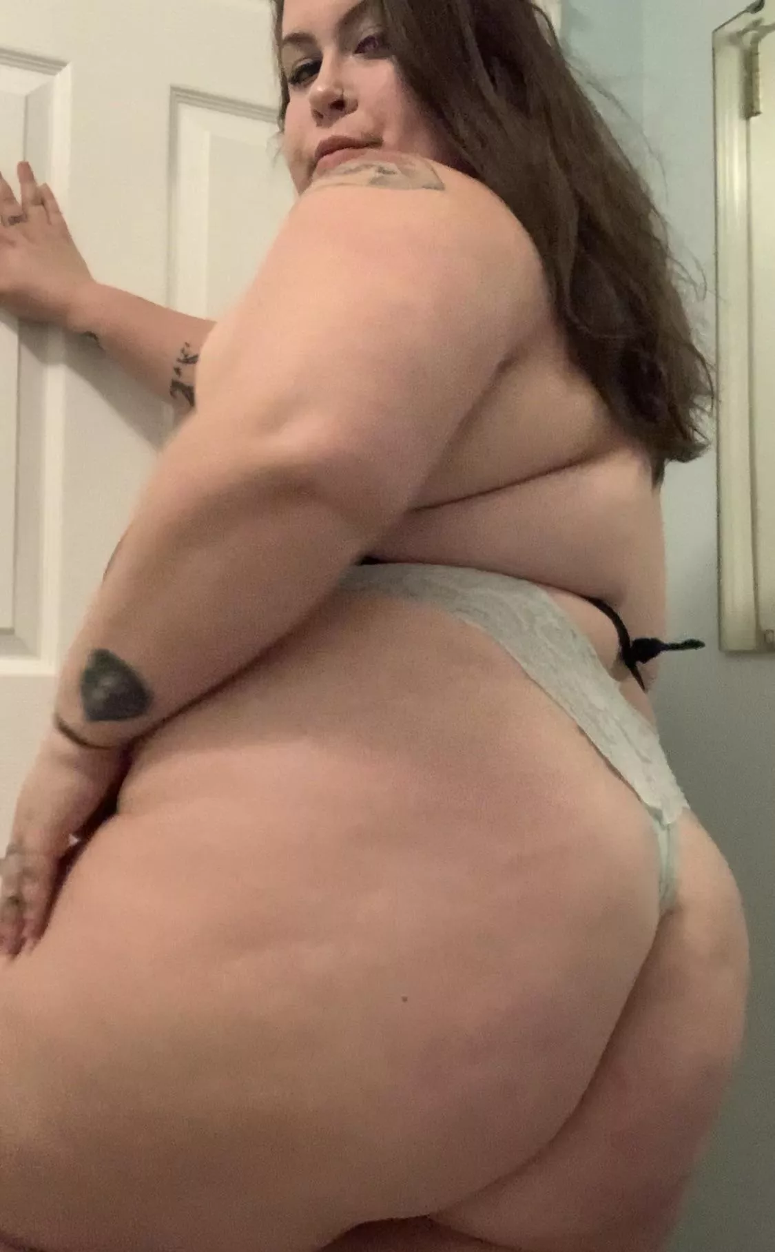 I need someone to worship every inch of my ass and asshole , is that you ? Dm me ππ 24 f I need someone to worship every inch of my ass and asshole , is that you ? Dm me ππ 24 f