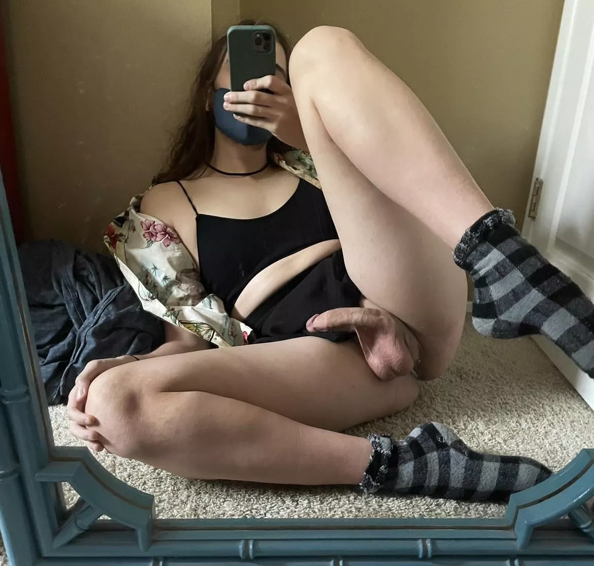 I need to be kissed all over 🥺😜