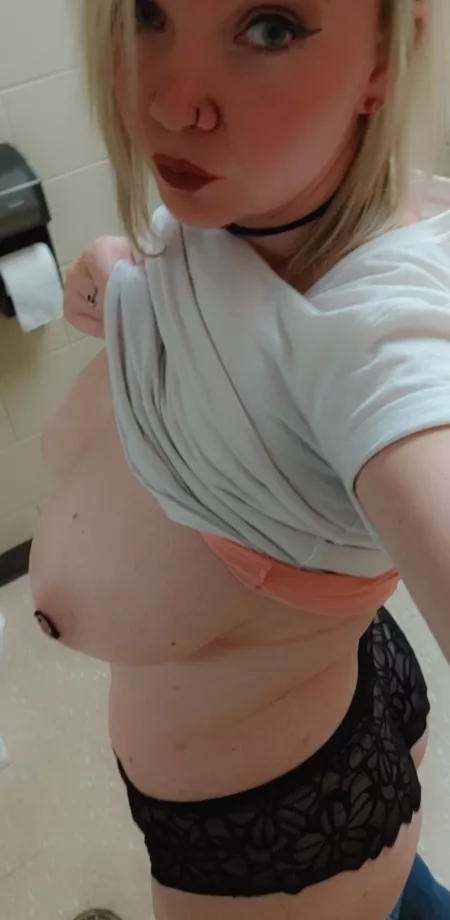 I need to be played with I need to be played with