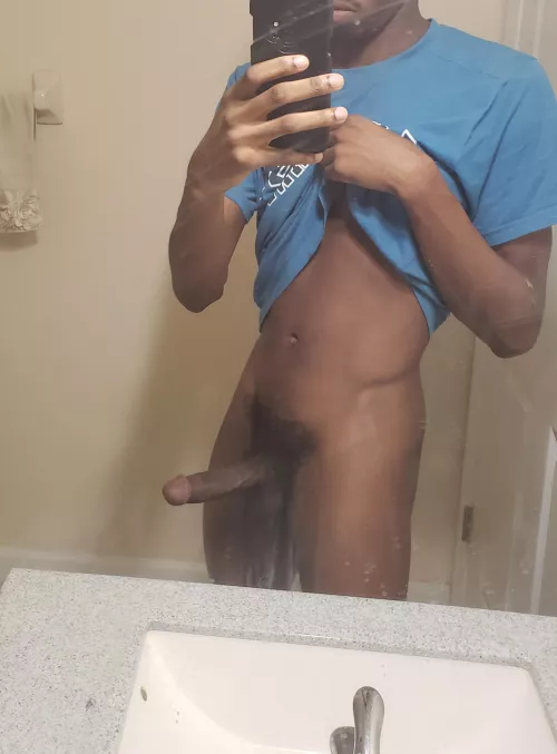 i need to clean my mirror...