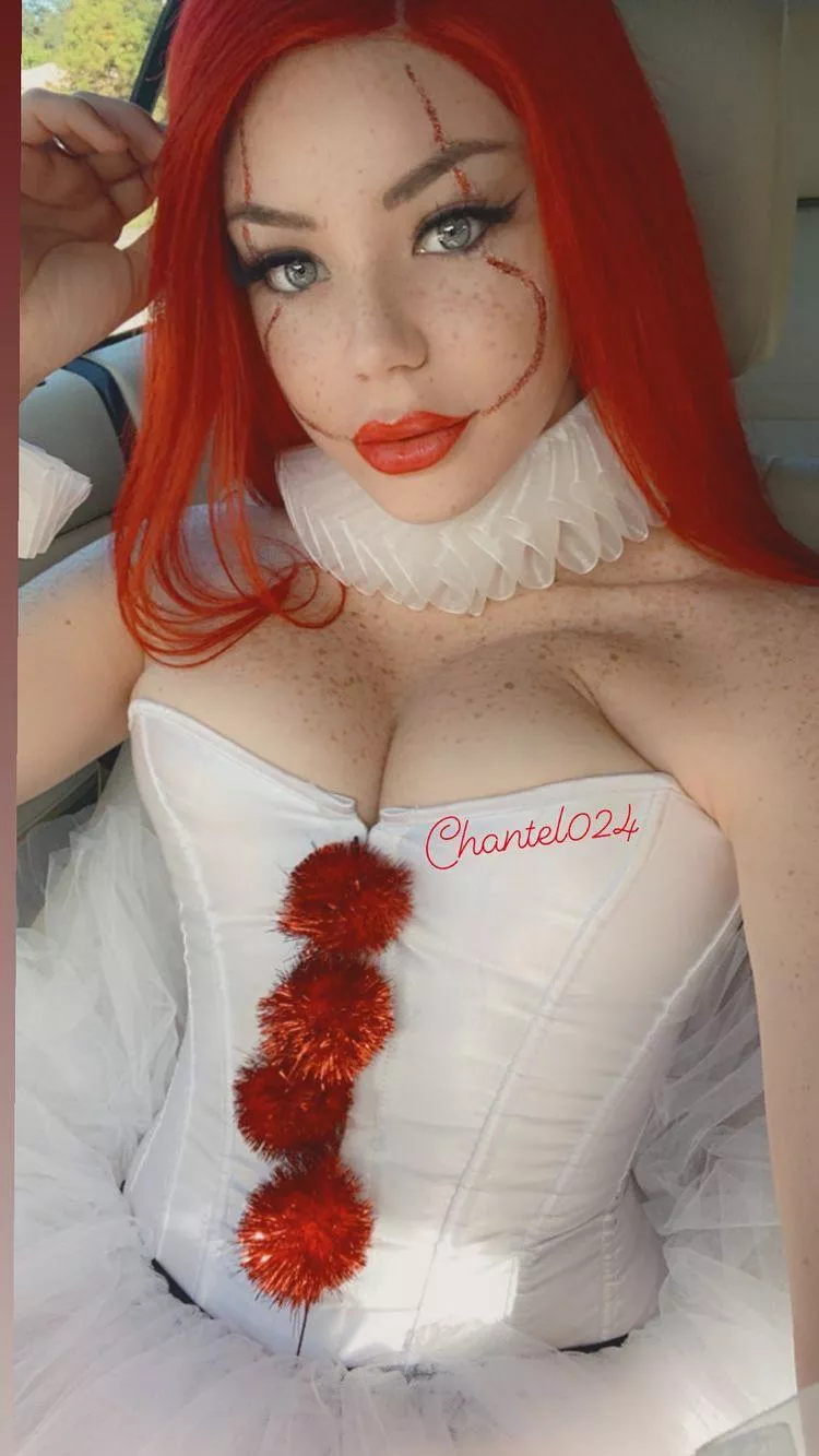 I need to clown around I need to clown around