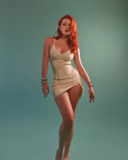 I need to suck and ride cock for Bella Thorne and eat cum for her sexy body