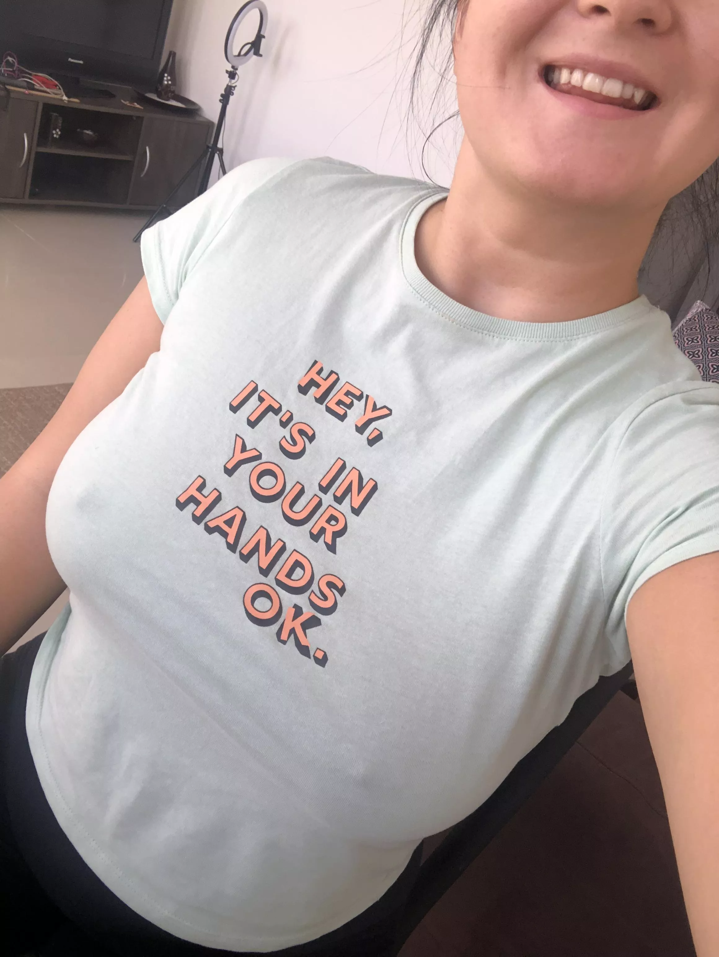 I need your hand to stimulate my sweet candy’s 🍬🍬