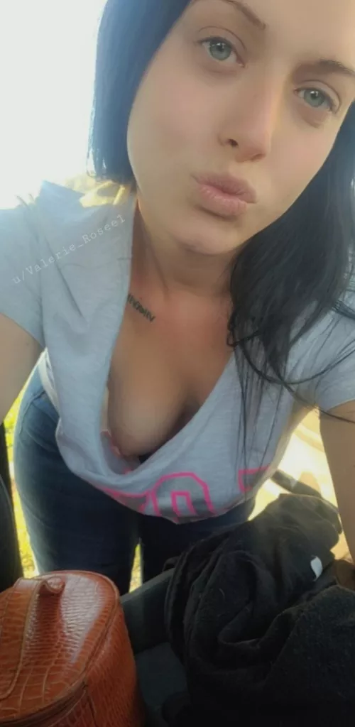 I never wear a bra. So when I'm in public I like to bend over & give people a little innocent show 😉