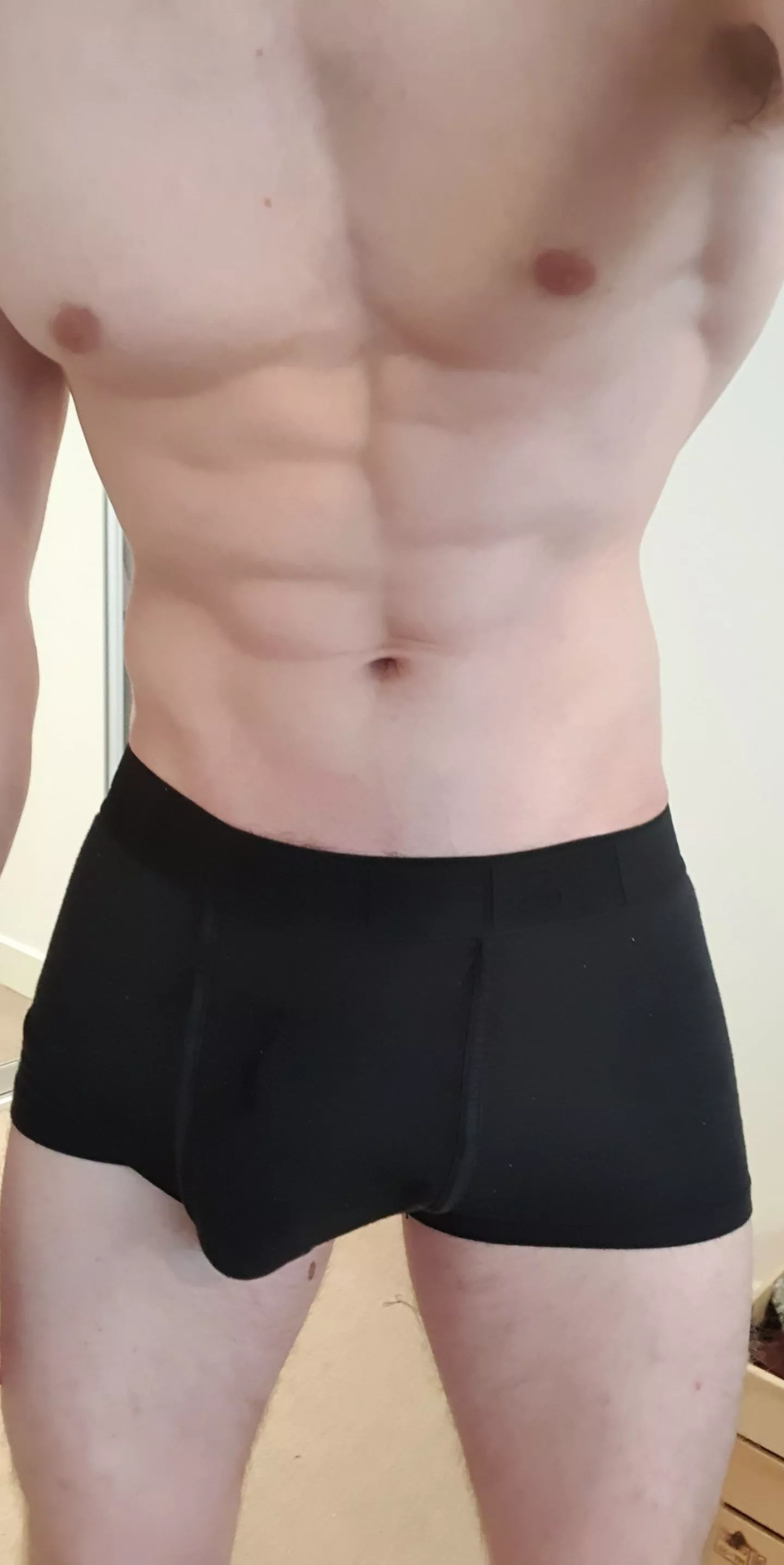 I occasionally catch people peeking I occasionally catch people peeking