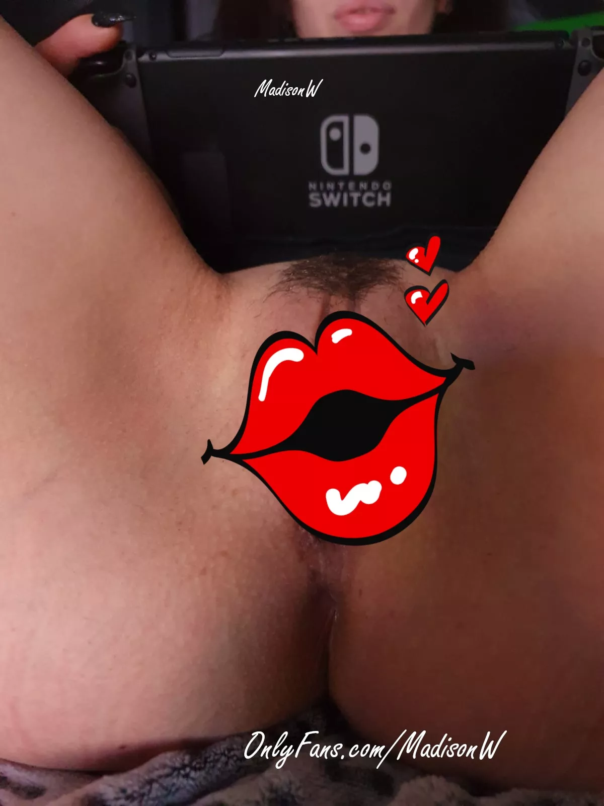 I play with my switch and you play with my pussy 😏, how does that sound?❤️ I play with my switch and you play with my pussy 😏, how does that sound?❤️