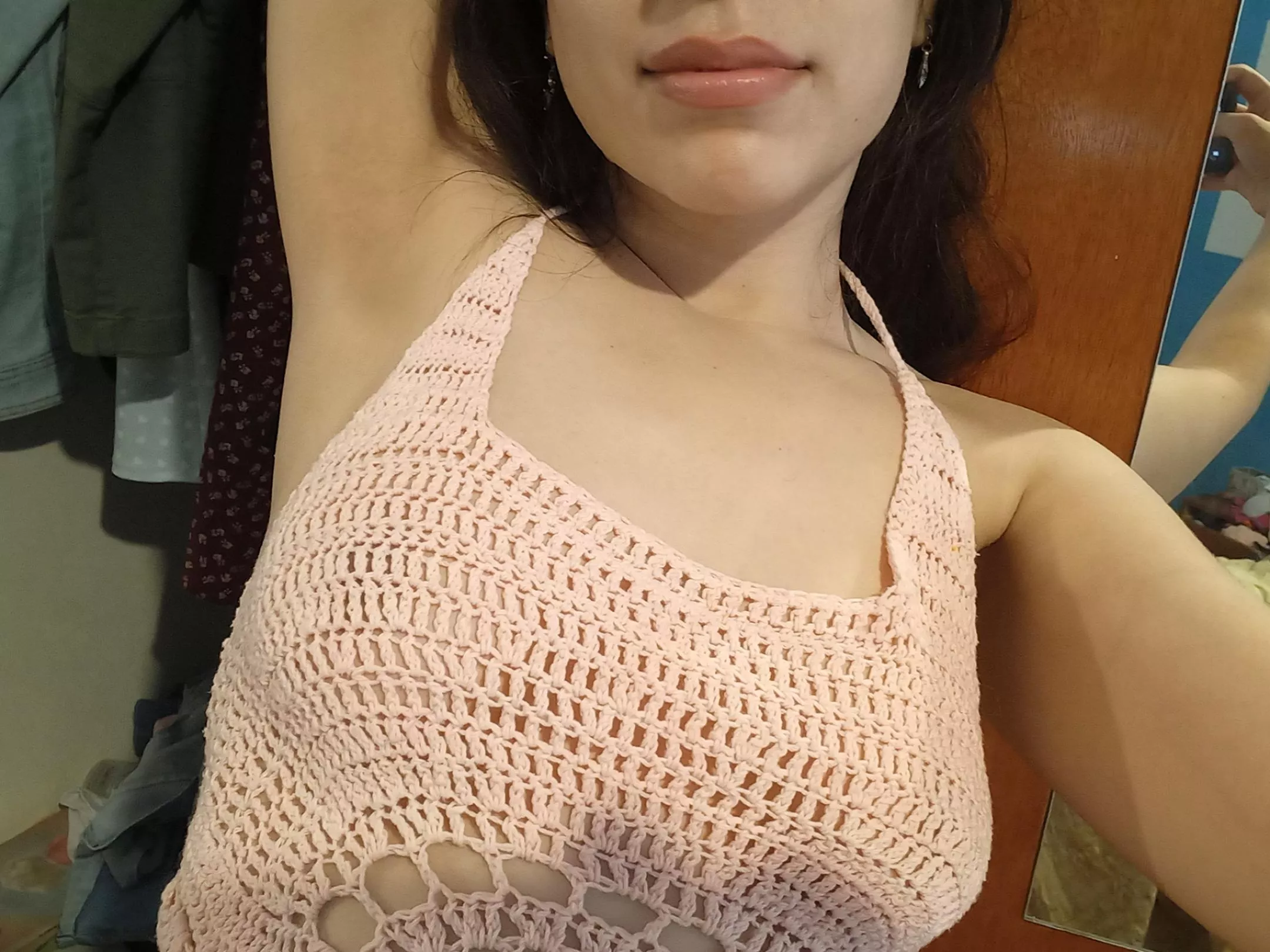 I prefer my armpit shaved, you?