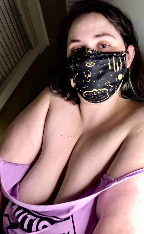 I prefer no bra on Mondays I prefer no bra on Mondays