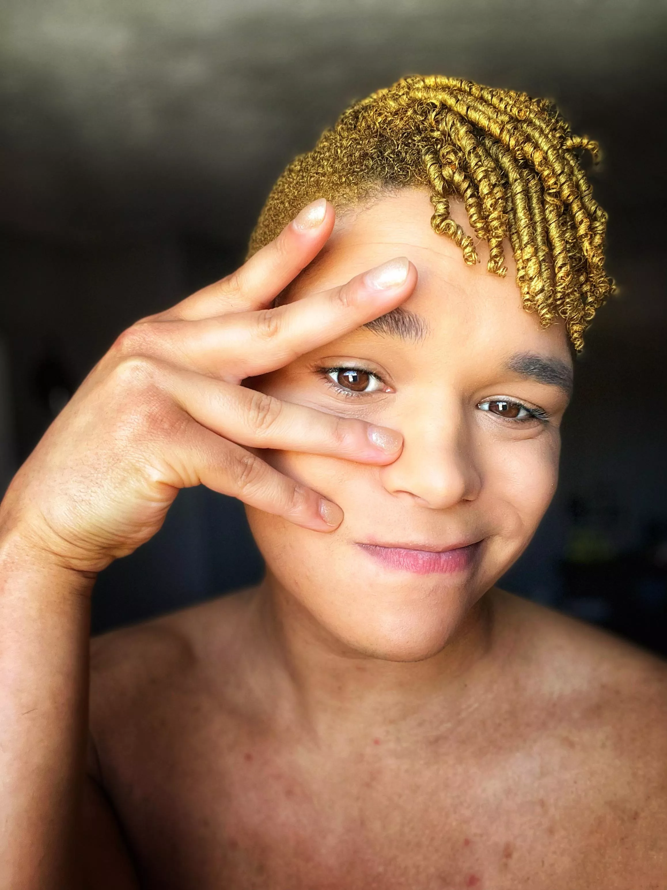 I really just felt like posting a selfie. Hope everyone has a great day :)