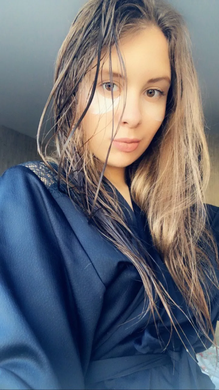 I really miss you in my bed right now.😉 I'm so wet with excitement.💦 I want to fuck my wet pussy.🍓 will you come?😋Link below