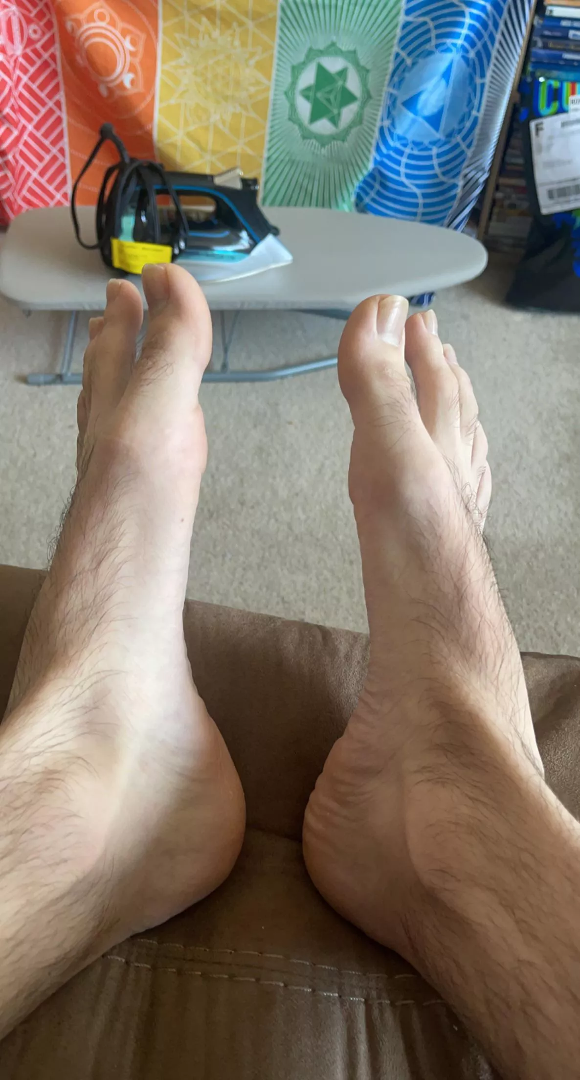 I really need a foot rub :(