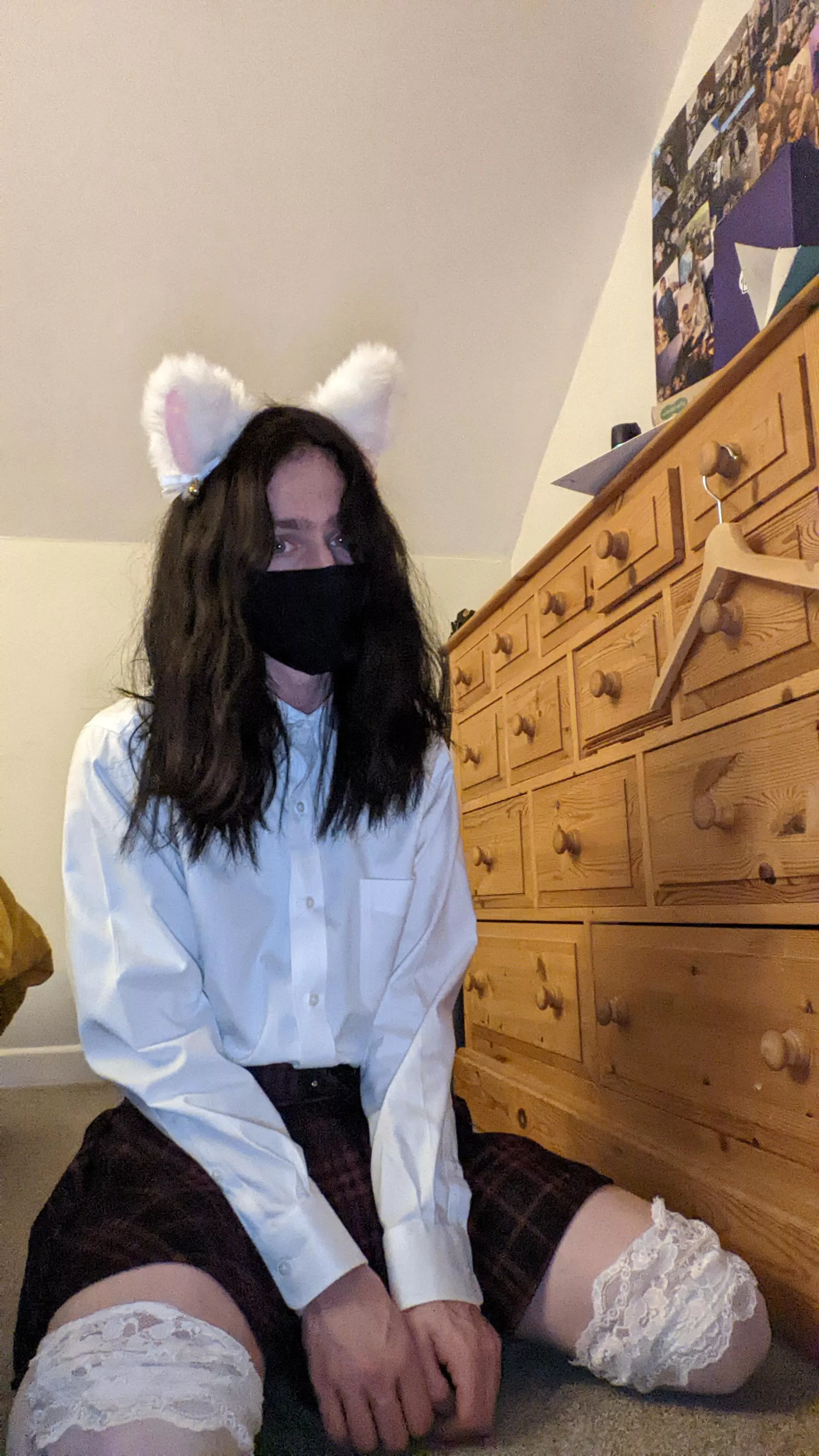 I really need some fem friends ^•_•^