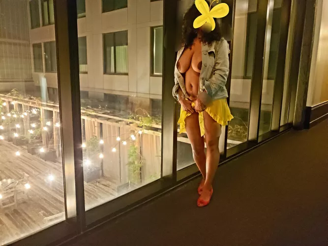 I saw the flashing lights and took it as a sign to flash in the hotel lobby ๐ (f)