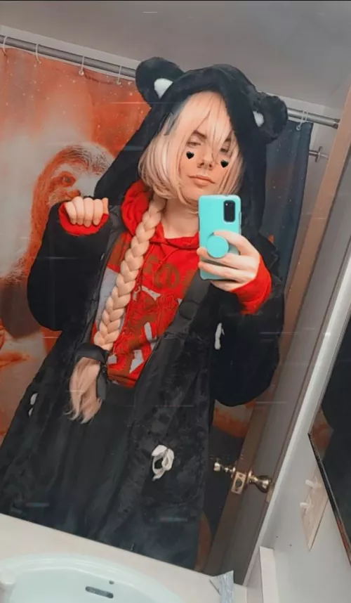 I should be in bed for work tomorrow morning but here I am femmed up instead :3 I should be in bed for work tomorrow morning but here I am femmed up instead :3