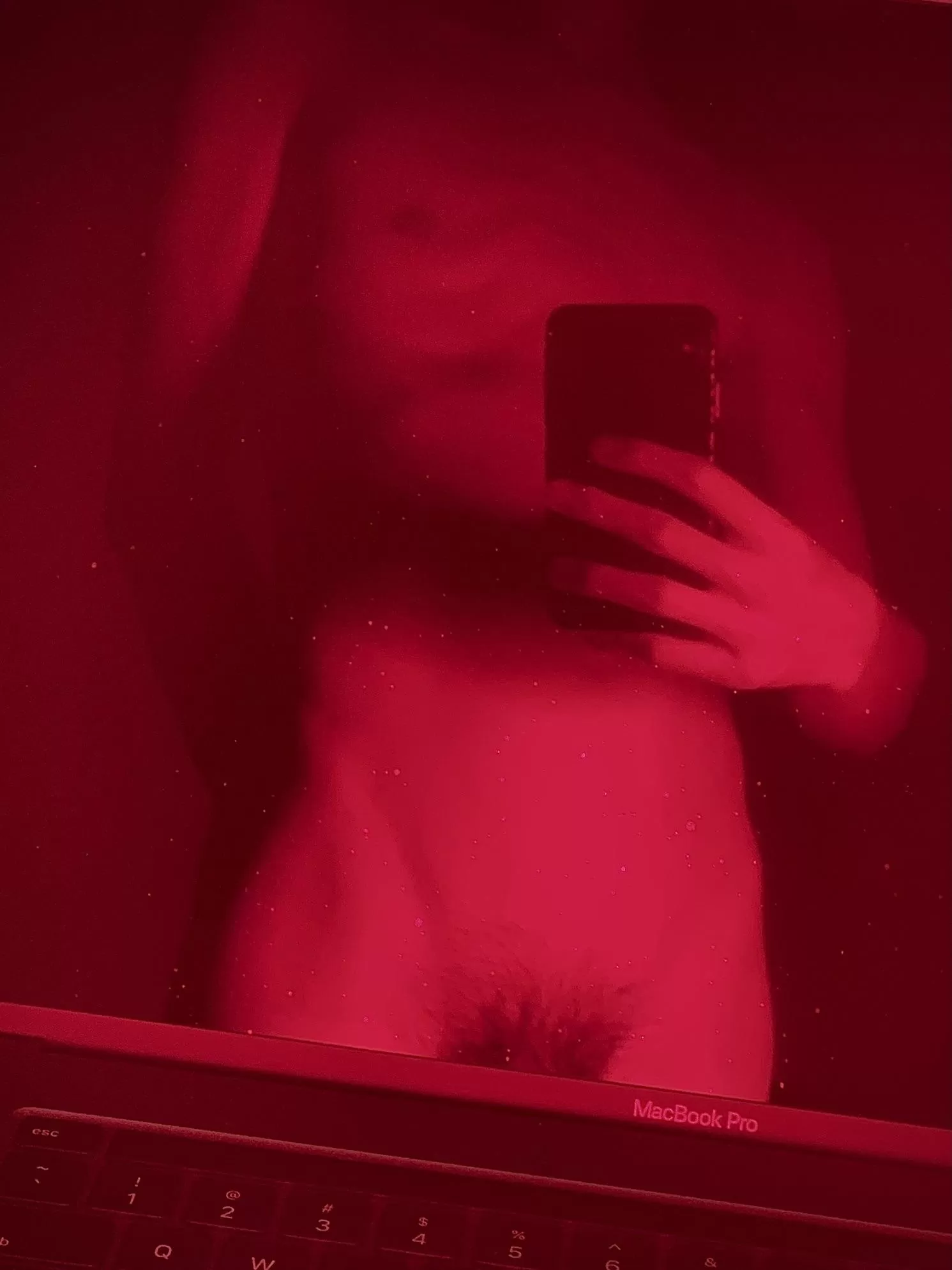 I should clean my MacBook shouldn’t I 🤧