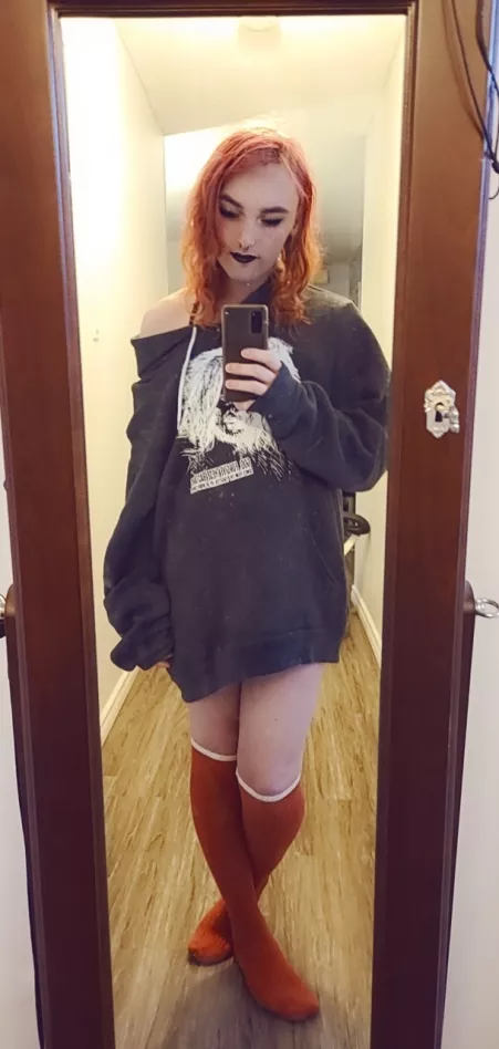 I still rock my xl hoodies I still rock my xl hoodies