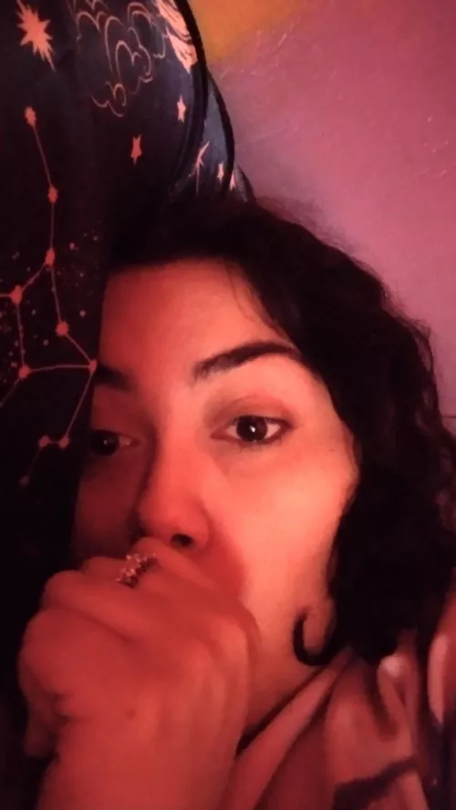 i suck my thumb 🥺