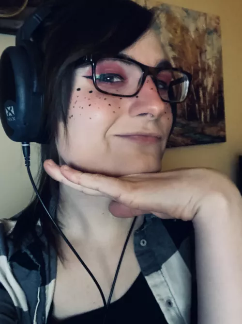 I think I was able to take a selfie that I actually like I think I was able to take a selfie that I actually like