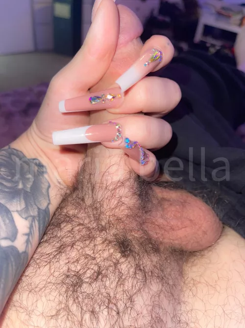 I told him to whip out his dick so I could take a pretty picture๐