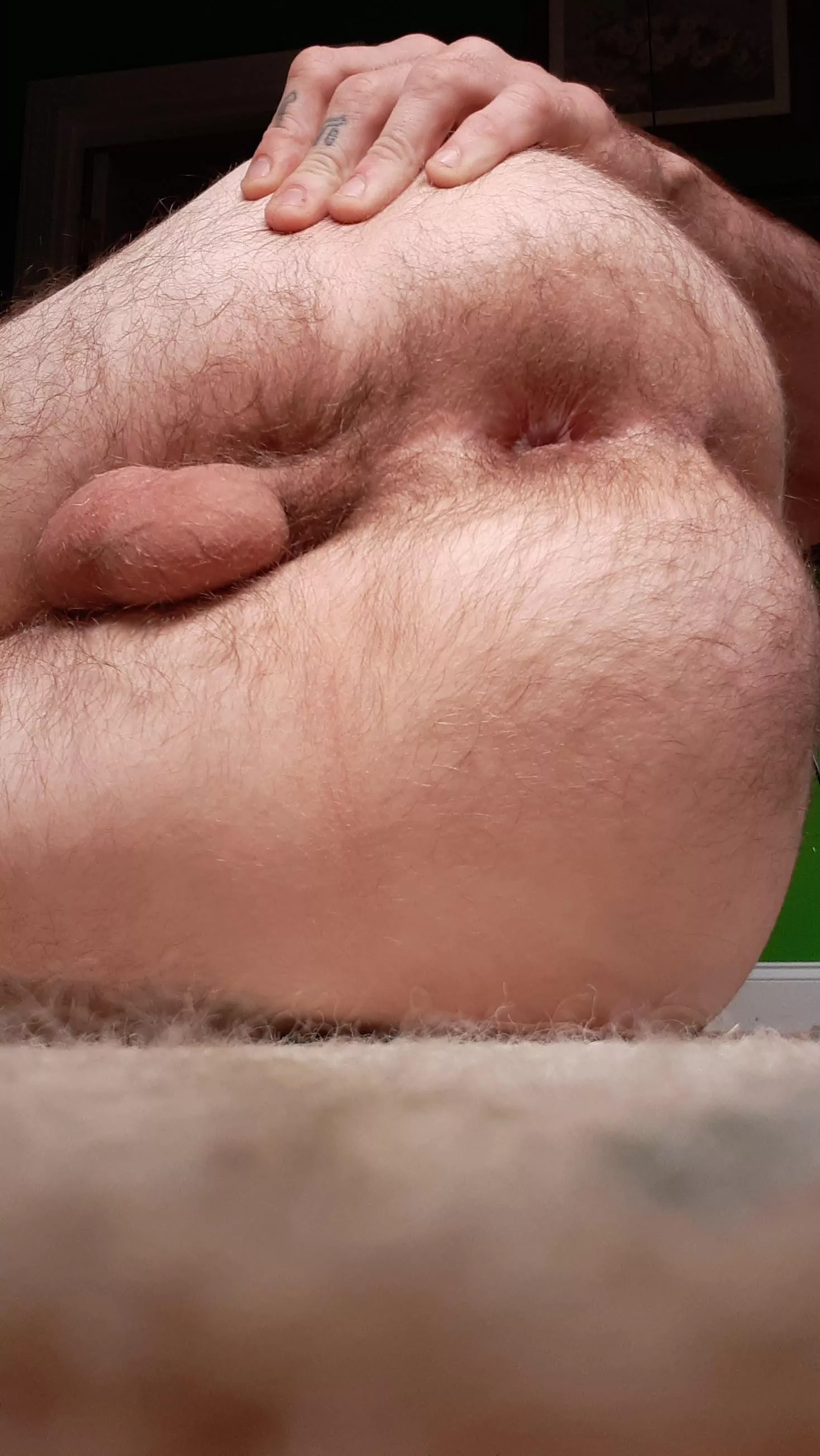 I use ti be so shy about my asshole, now I want everyone to see it😂☺