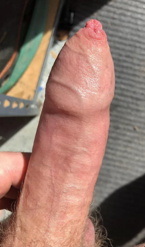 I used to be embarrassed to be uncut. Now I love my foreskin π