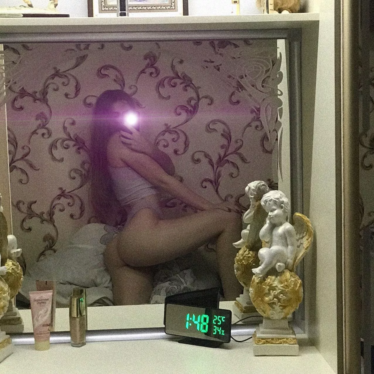 I wait while you eat me 😍❣️🍑🔥 I wait while you eat me 😍❣️🍑🔥