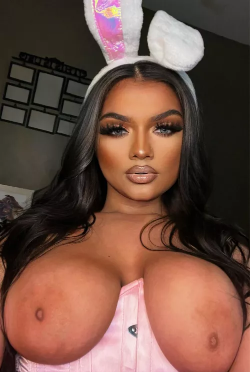 I wanna be your fuck bunny! π°