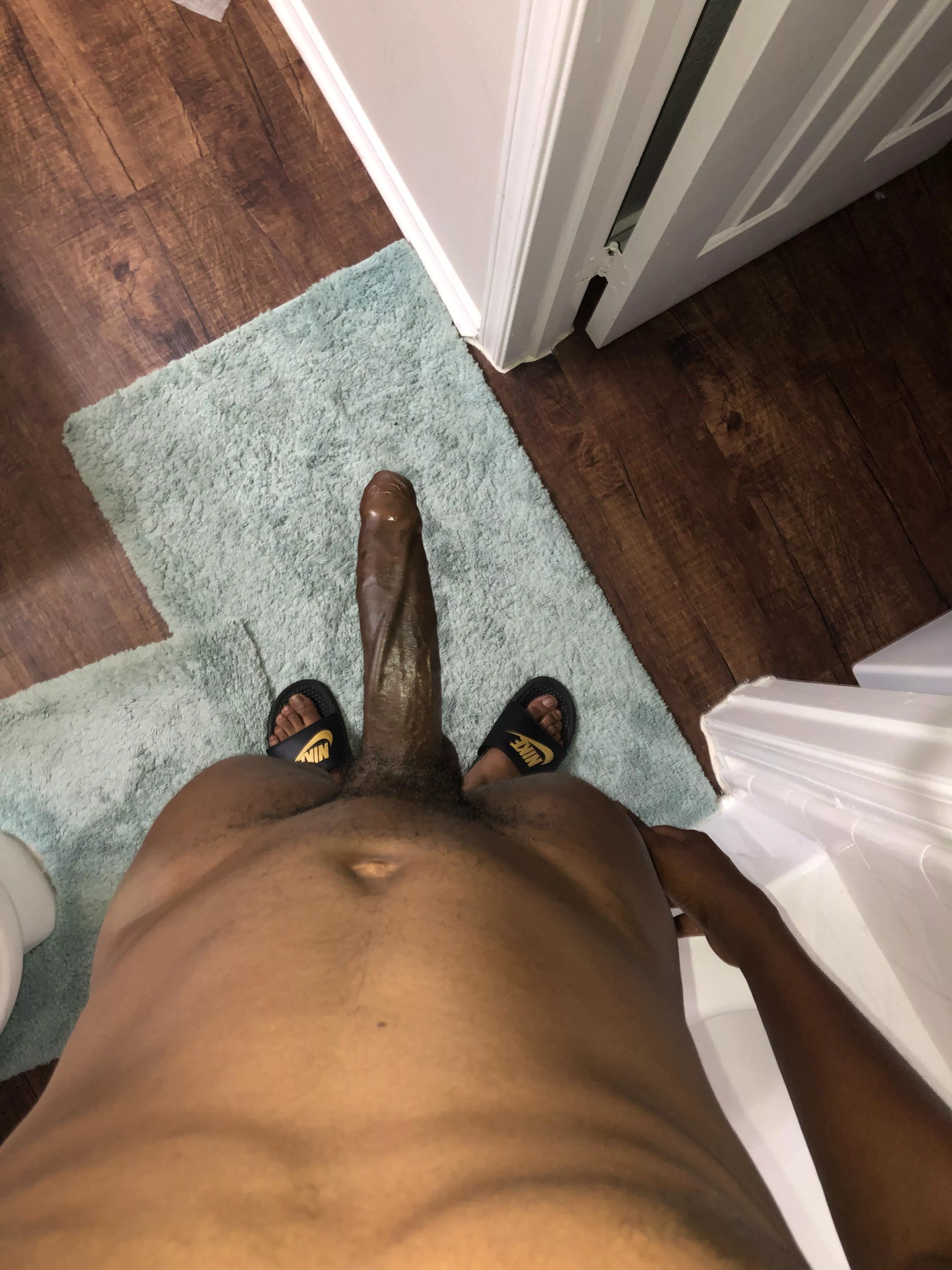 I wanna compare with somebody who’s dick is bigger than mine