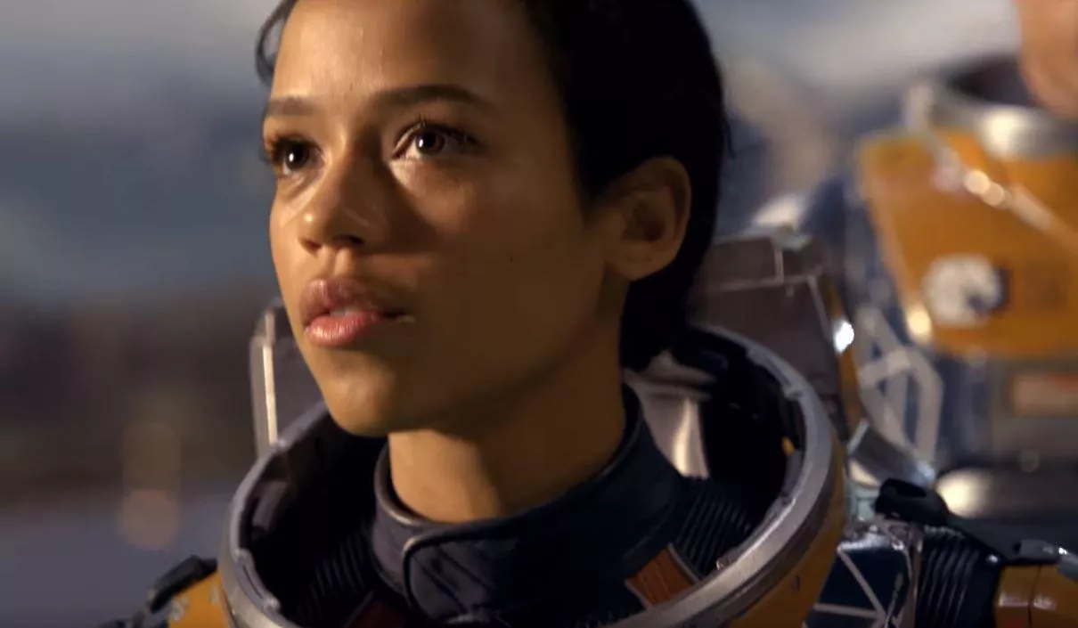 I wanna shoot a big thick sticky load all over Taylor Russell's gorgeous face I wanna shoot a big thick sticky load all over Taylor Russell's gorgeous face