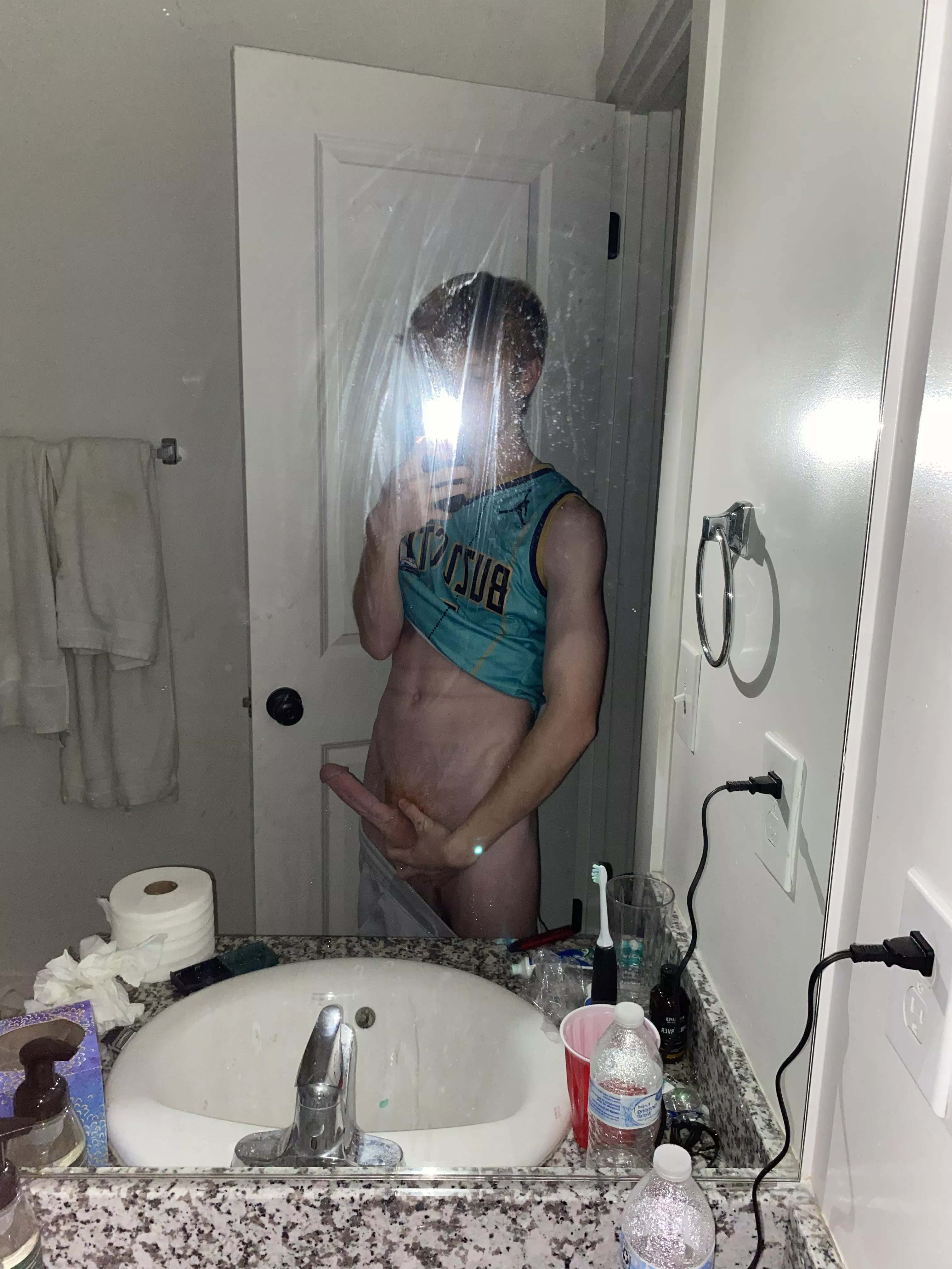 I wanna stroke it ;) I wanna stroke it ;)