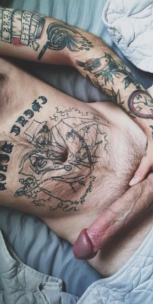 I wanna watch you bounce on it 😏 I wanna watch you bounce on it 😏