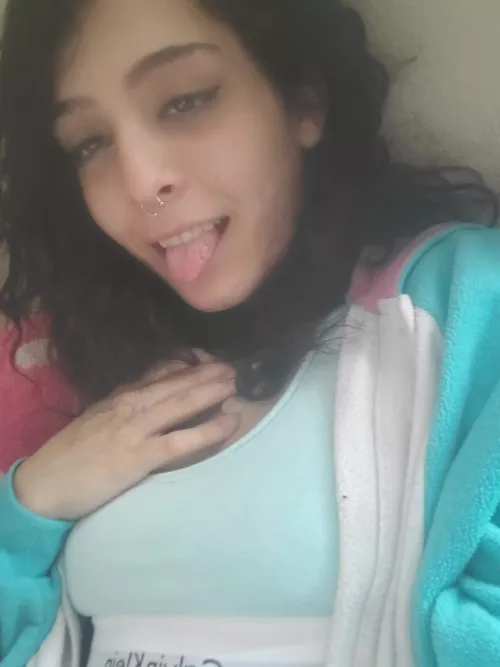 I want attention π©