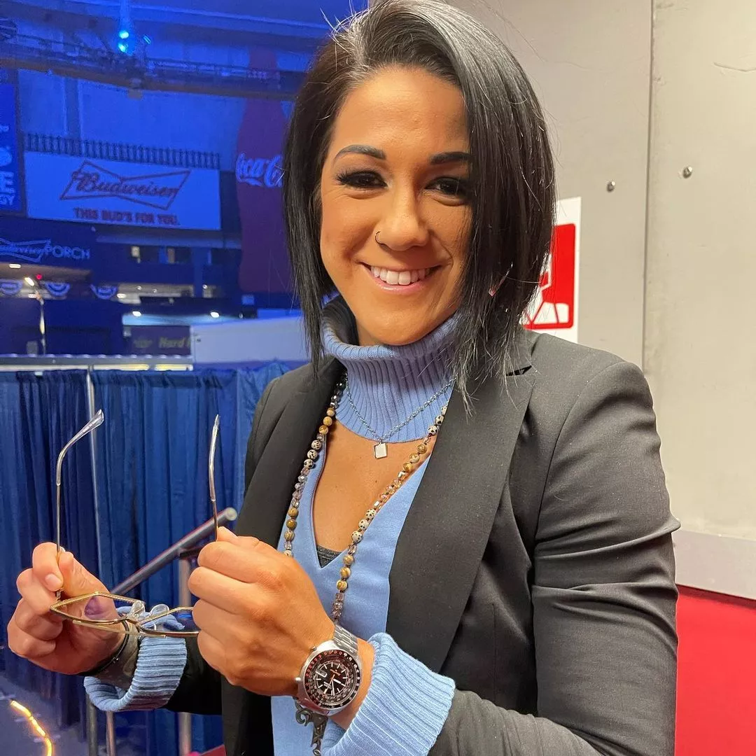 I want Bayley to be my cruel, sadistic, humiliating Domme I want Bayley to be my cruel, sadistic, humiliating Domme