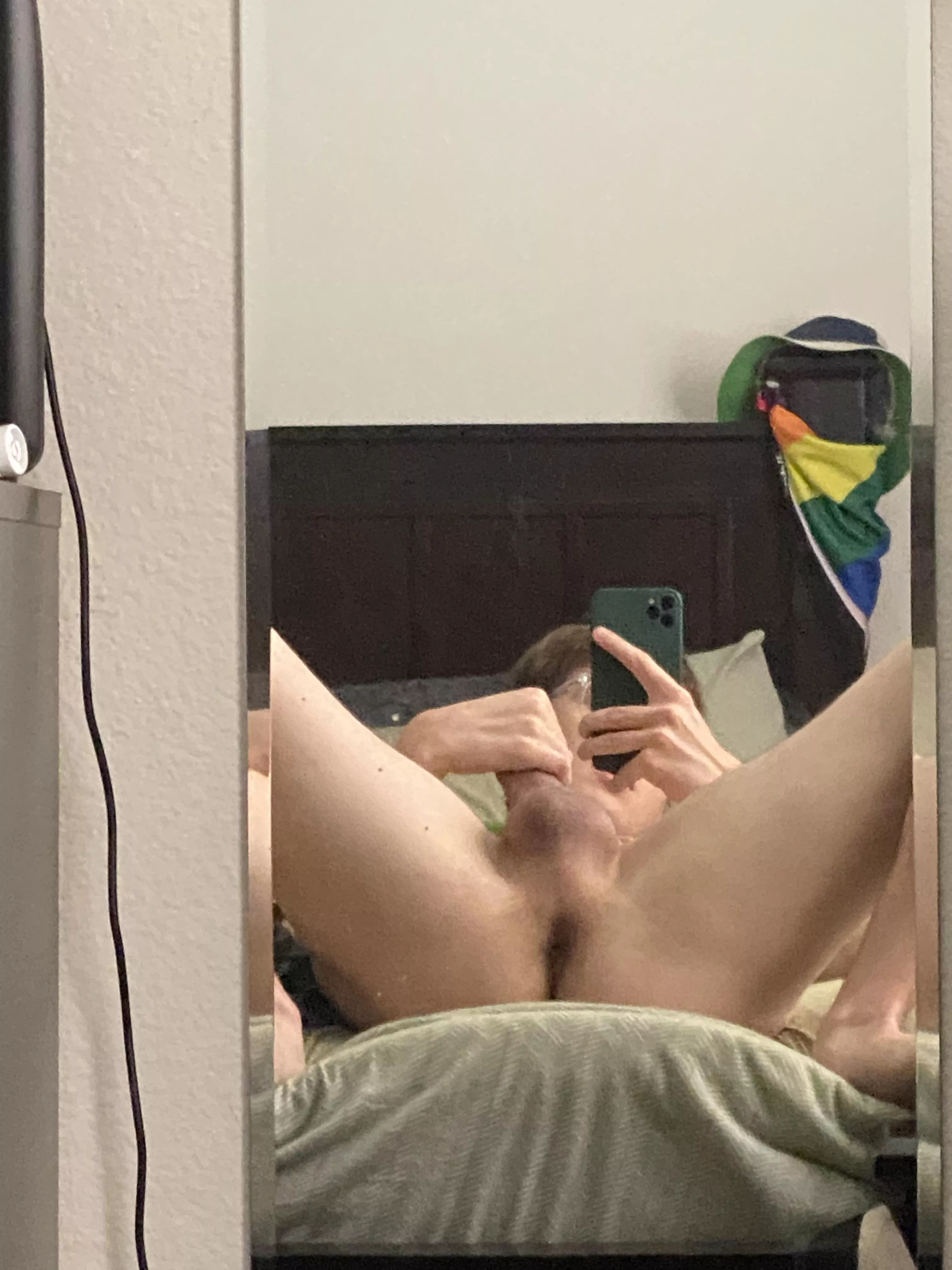 I want my twink hole filled so bad rn 😩