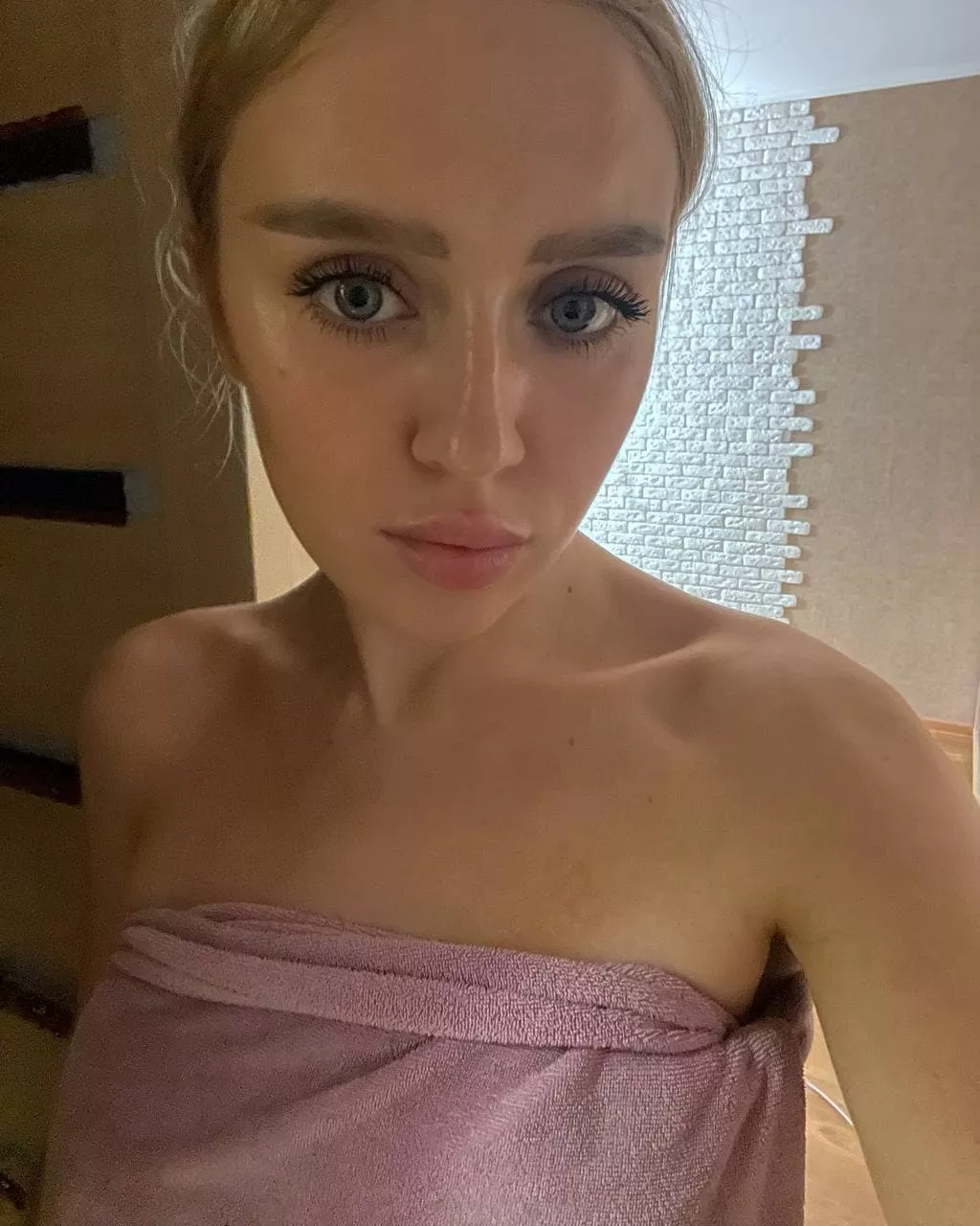 I want to be the bitch you spank every night for bad behavior I want to be the bitch you spank every night for bad behavior