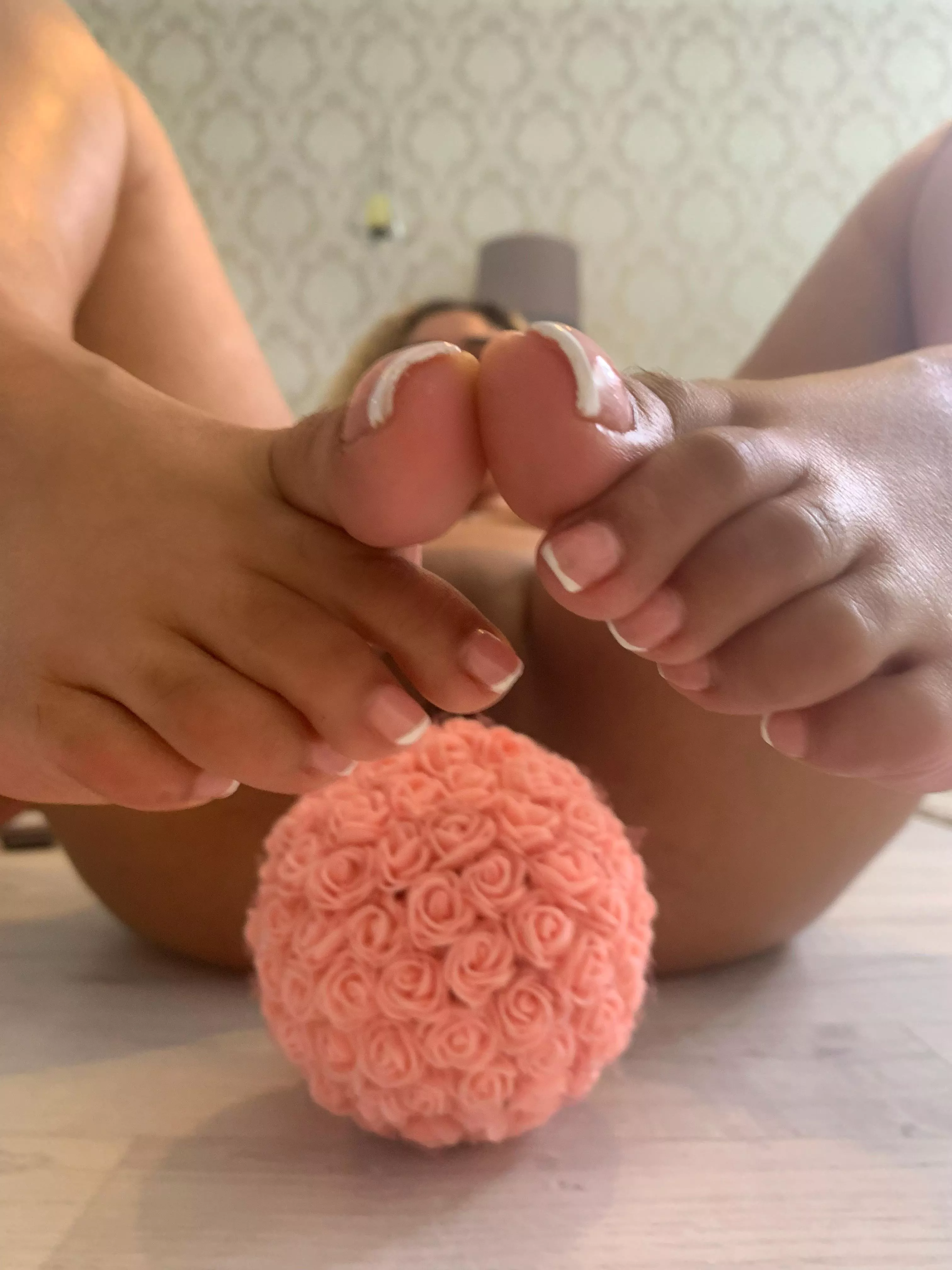 I want to hear you beg to lick your favourite spot I want to hear you beg to lick your favourite spot