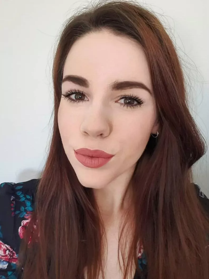 I want to see cocks and cum all over her Kik: pmyourwetdream I want to see cocks and cum all over her Kik: pmyourwetdream