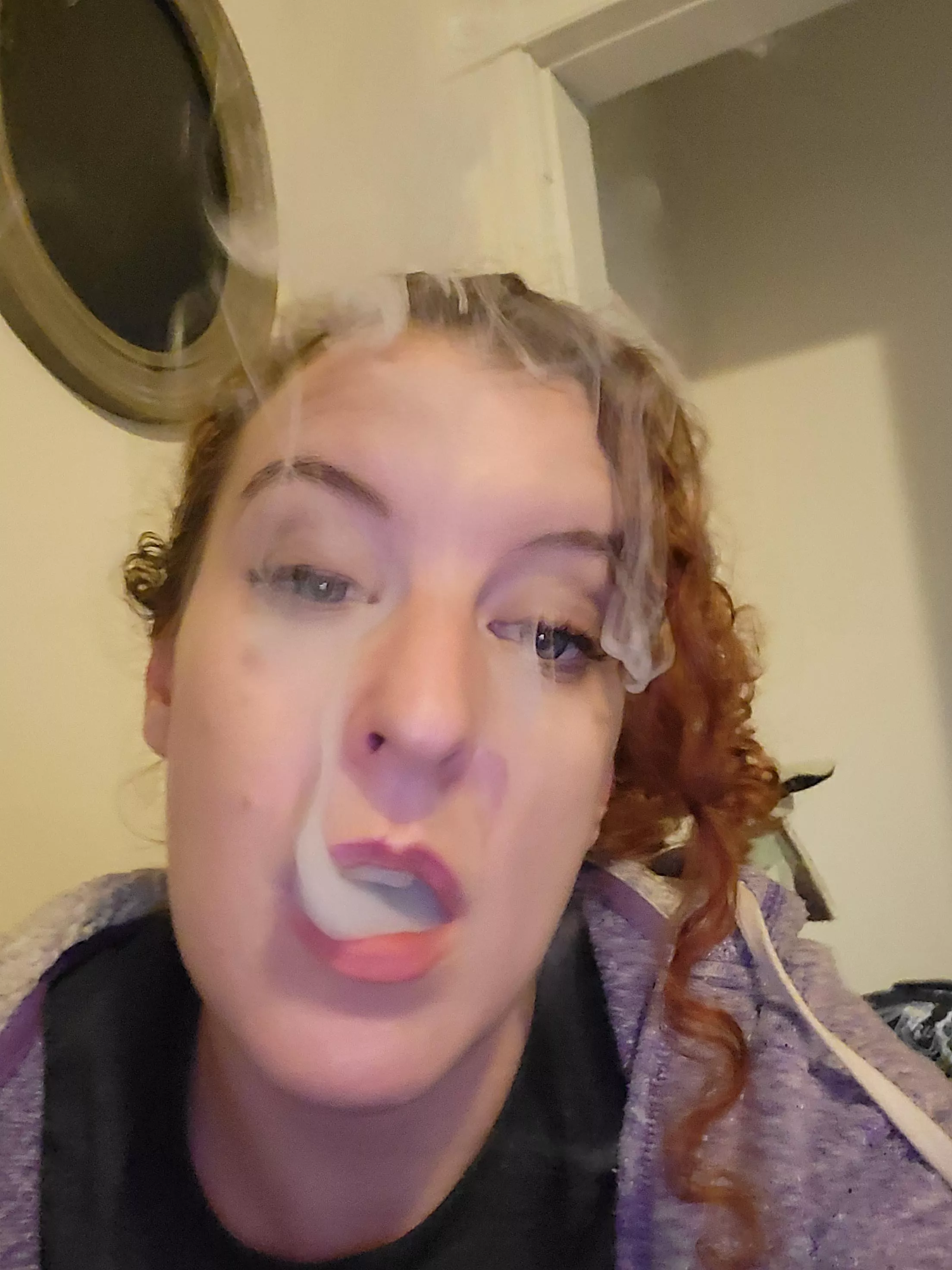 I want to show you my sexy smoking videos, free sub, link in comments I want to show you my sexy smoking videos, free sub, link in comments