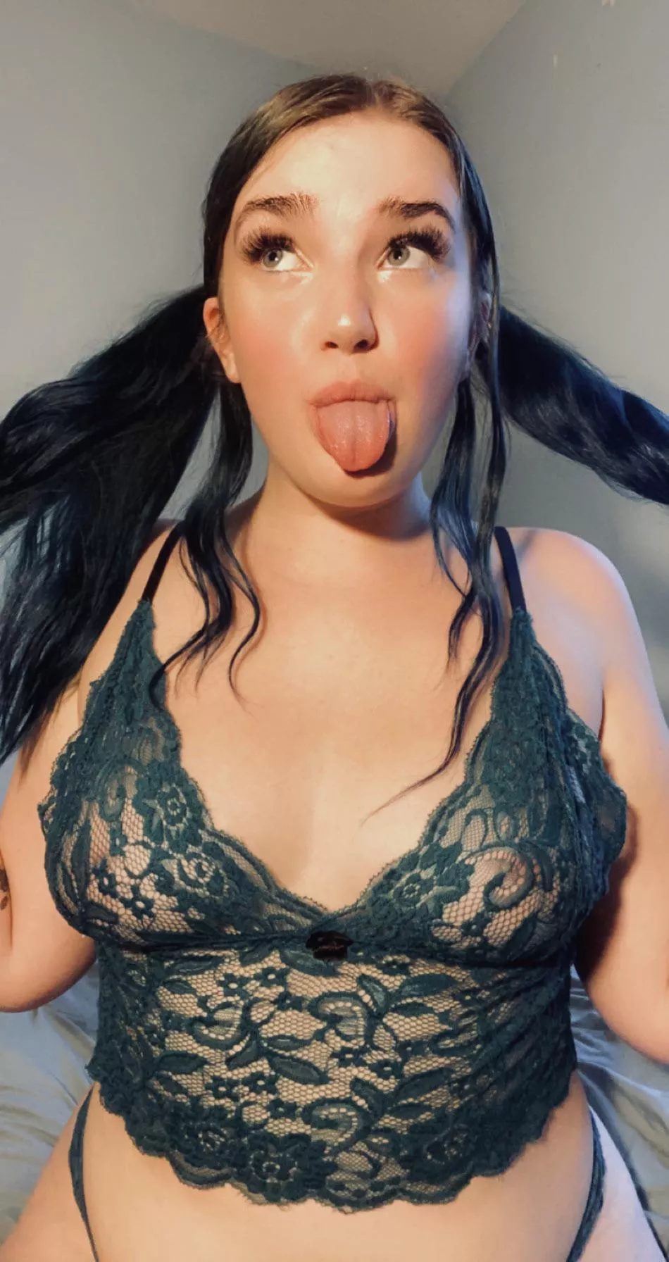 I want you to hold my hair so you can fuck my mouth like it’s my pussy