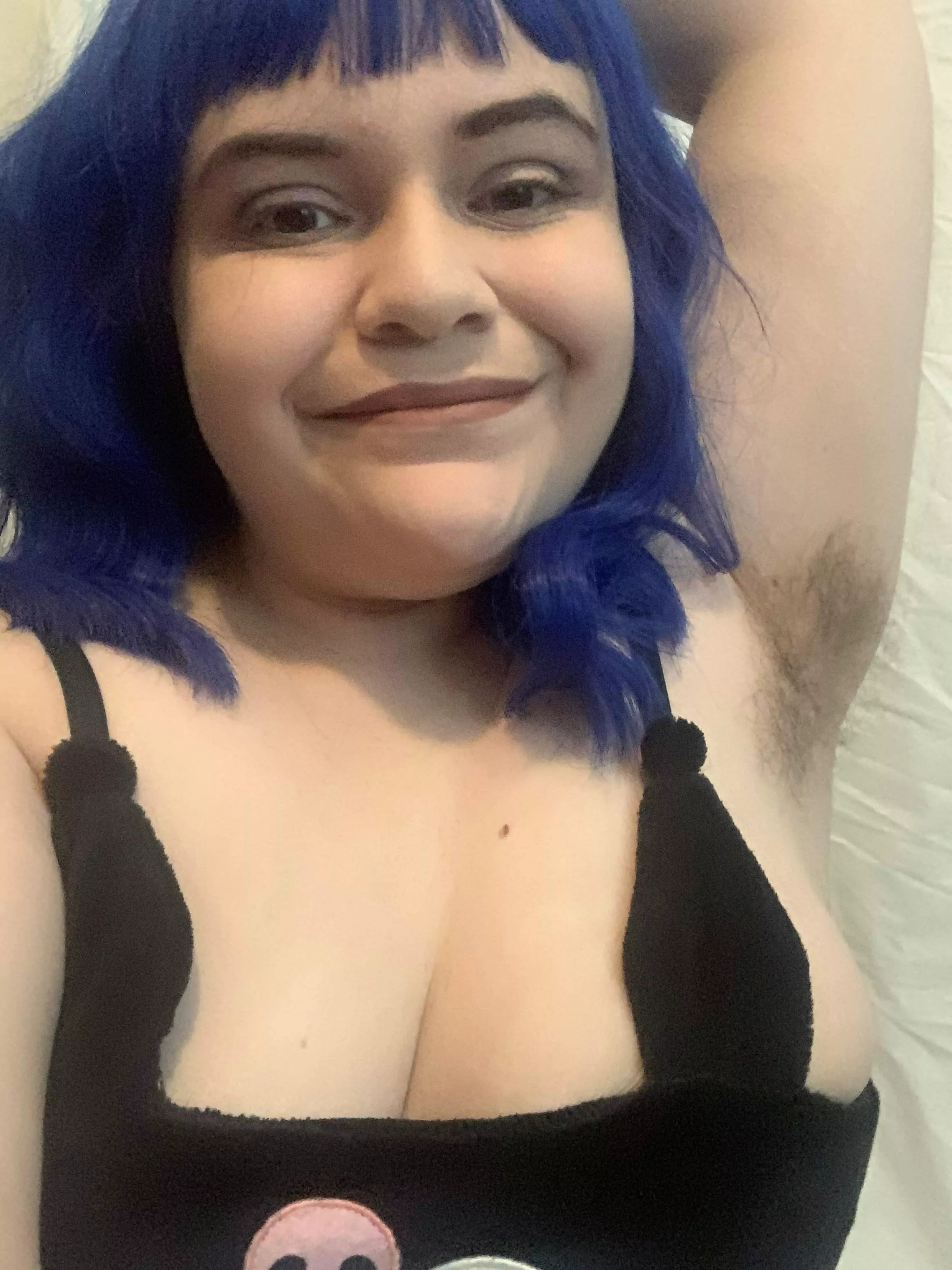 I want your cum dripping from my armpit hair