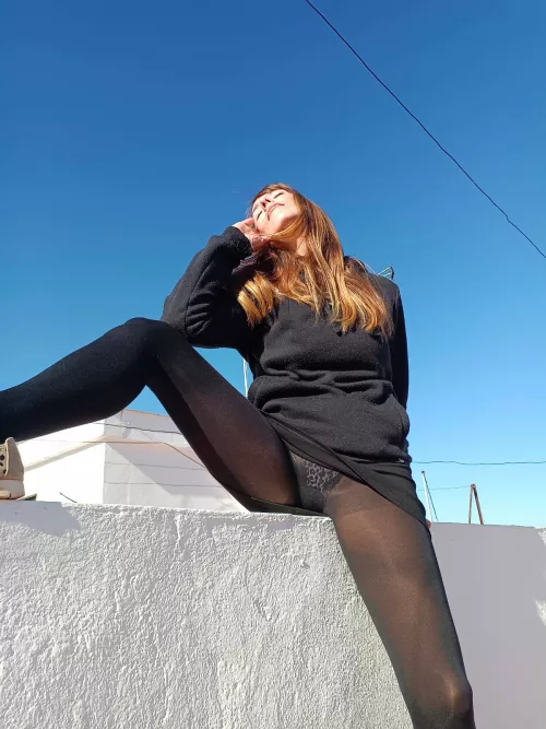 I was normal about two kids ago. Now I sit on walls sexually for the great men of reddit π