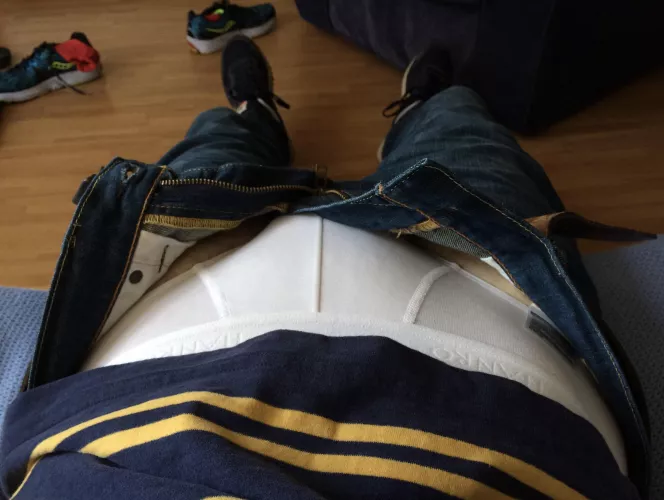 I was this close to not wearing anything under my jeans today, but went for these instead (41)