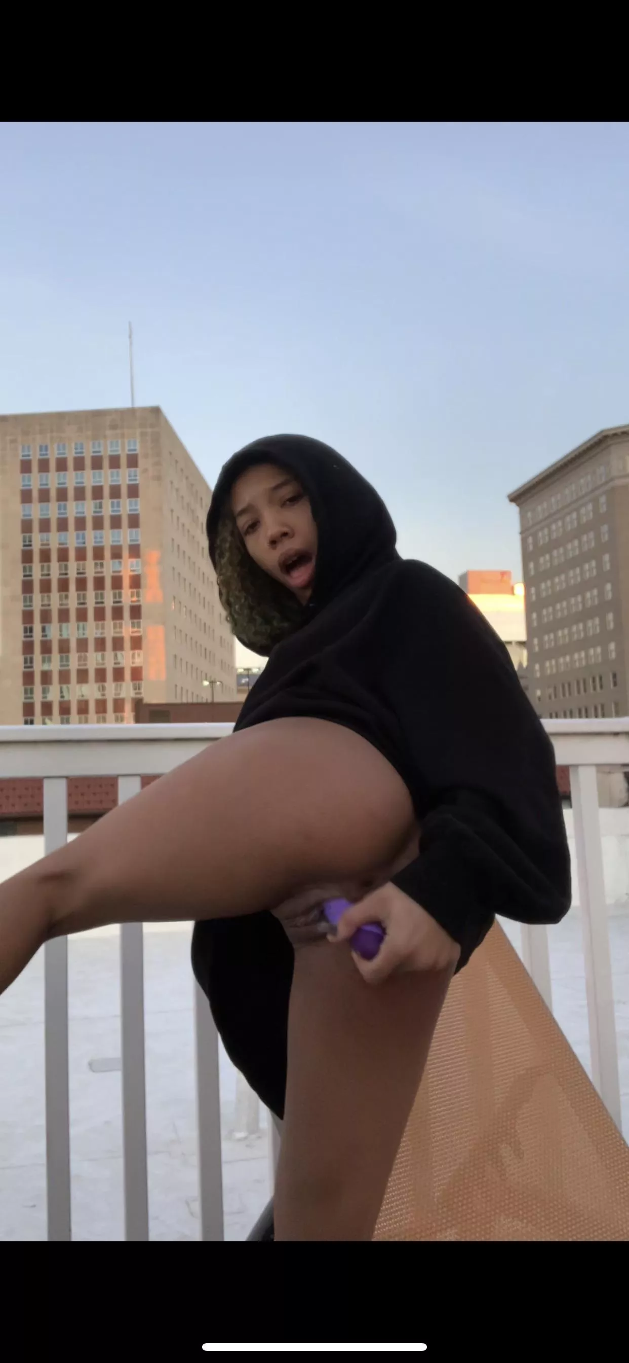 I was too wet on the roof I was too wet on the roof