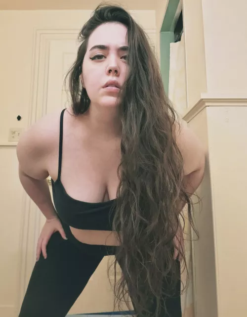 I wish I had a cute little sub 😈