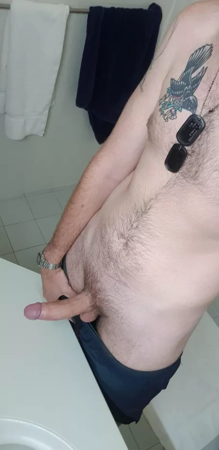 i wish more people would message me 🥺